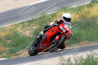 media/Apr-30-2023-CRA (Sun) [[020fcf5d43]]/Race 2-600 Expert Supersport/